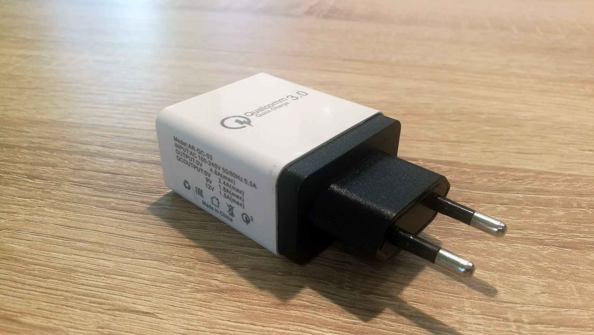tomtop qc3 charger 2